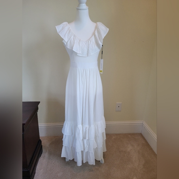 Calvin Klein Dresses & Skirts - Calvin Klein white ruffle dress